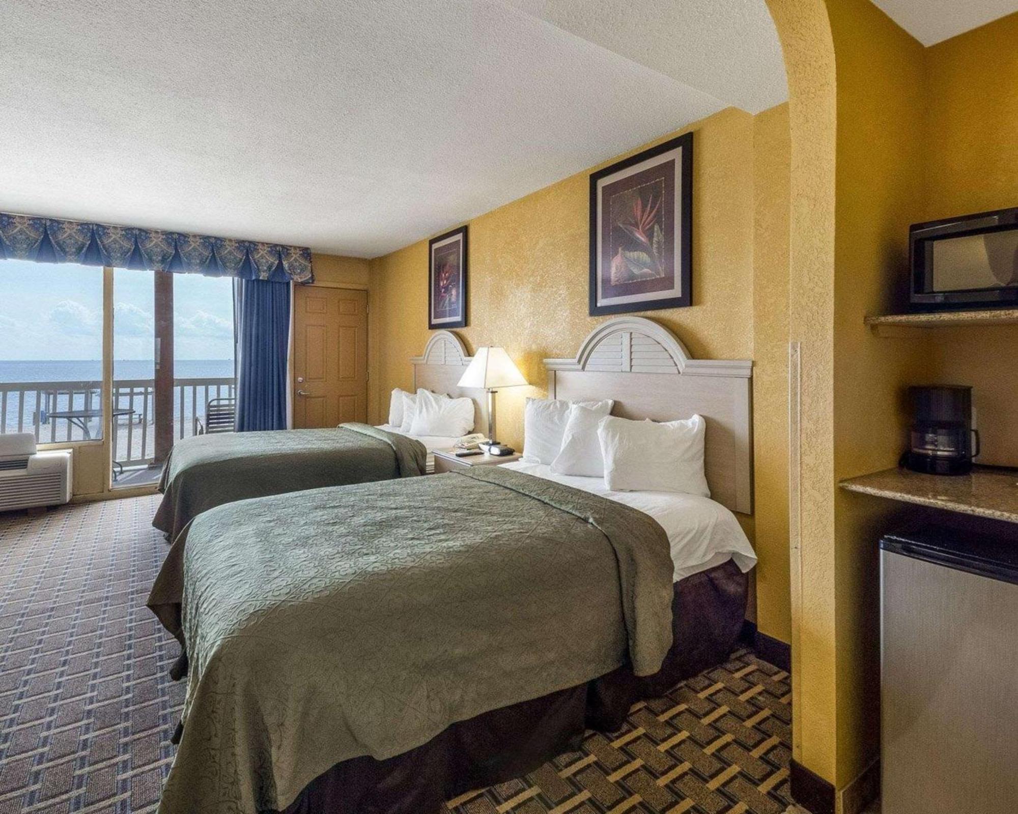 Quality Inn & Suites On The Beach Corpus Christi Bagian luar foto