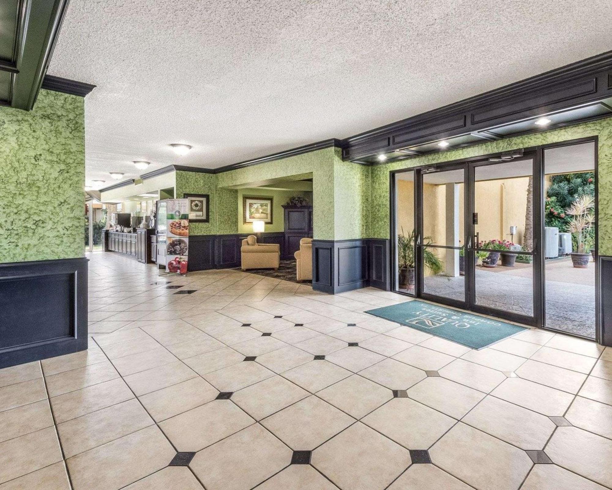 Quality Inn & Suites On The Beach Corpus Christi Bagian luar foto