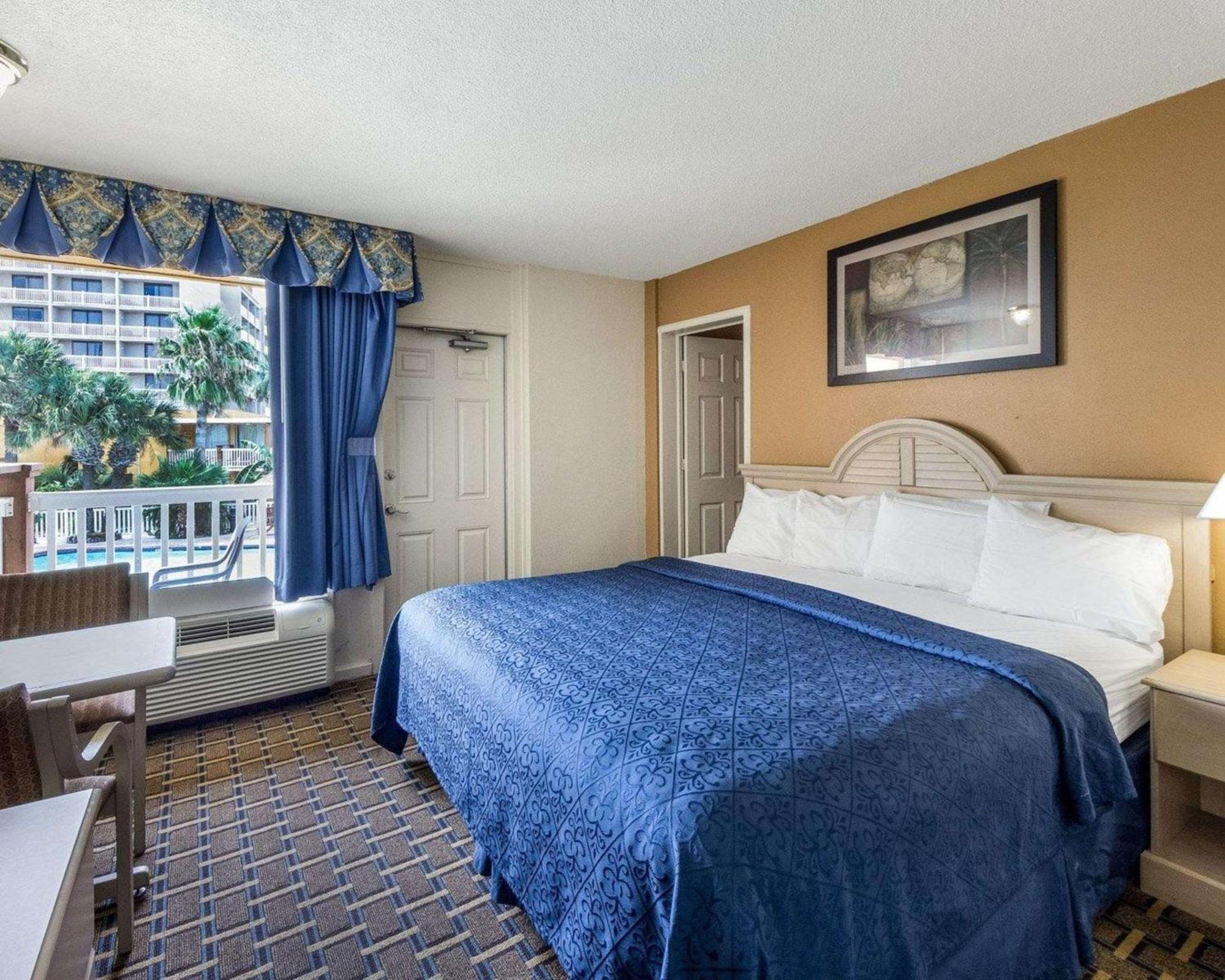 Quality Inn & Suites On The Beach Corpus Christi Bagian luar foto