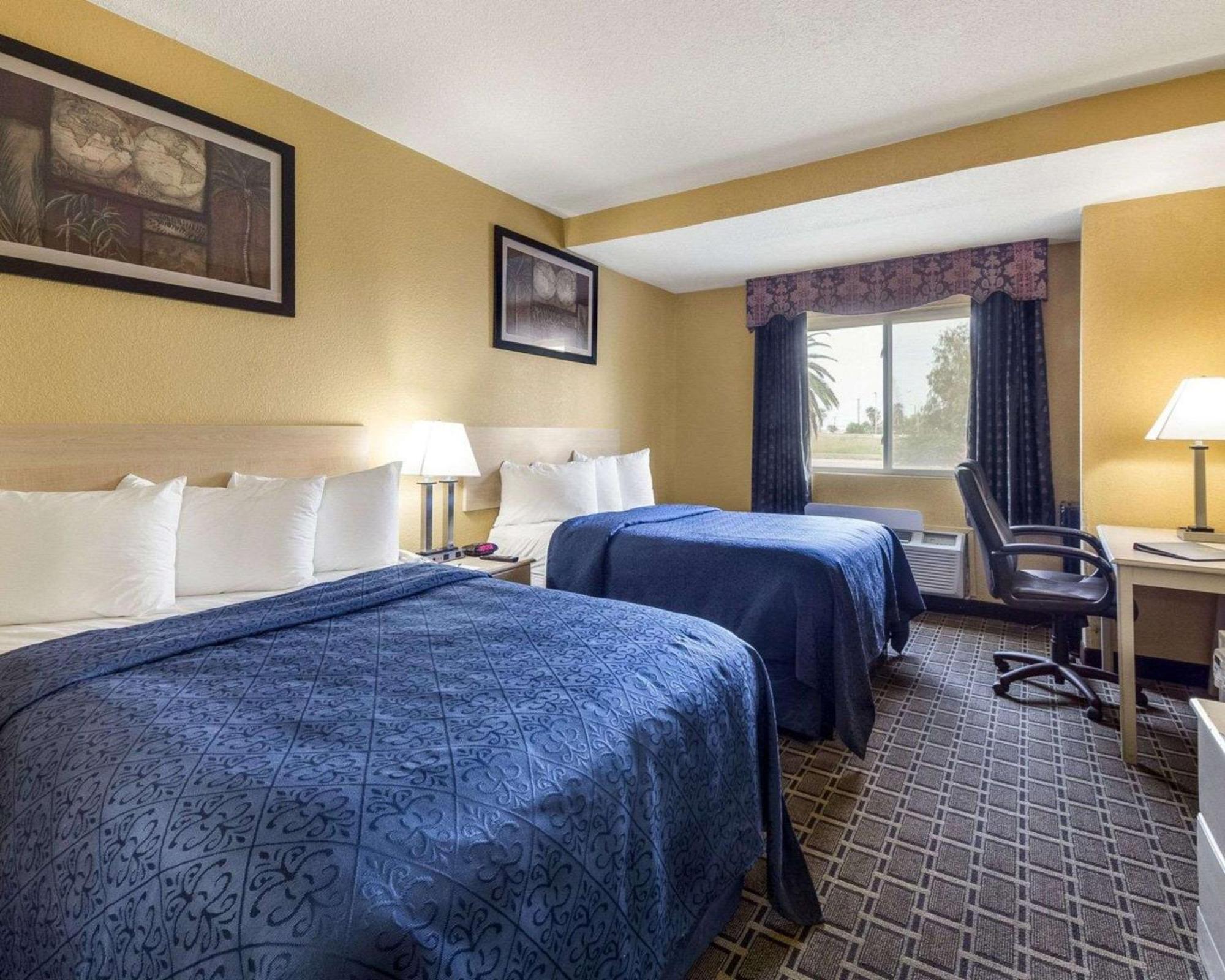 Quality Inn & Suites On The Beach Corpus Christi Bagian luar foto
