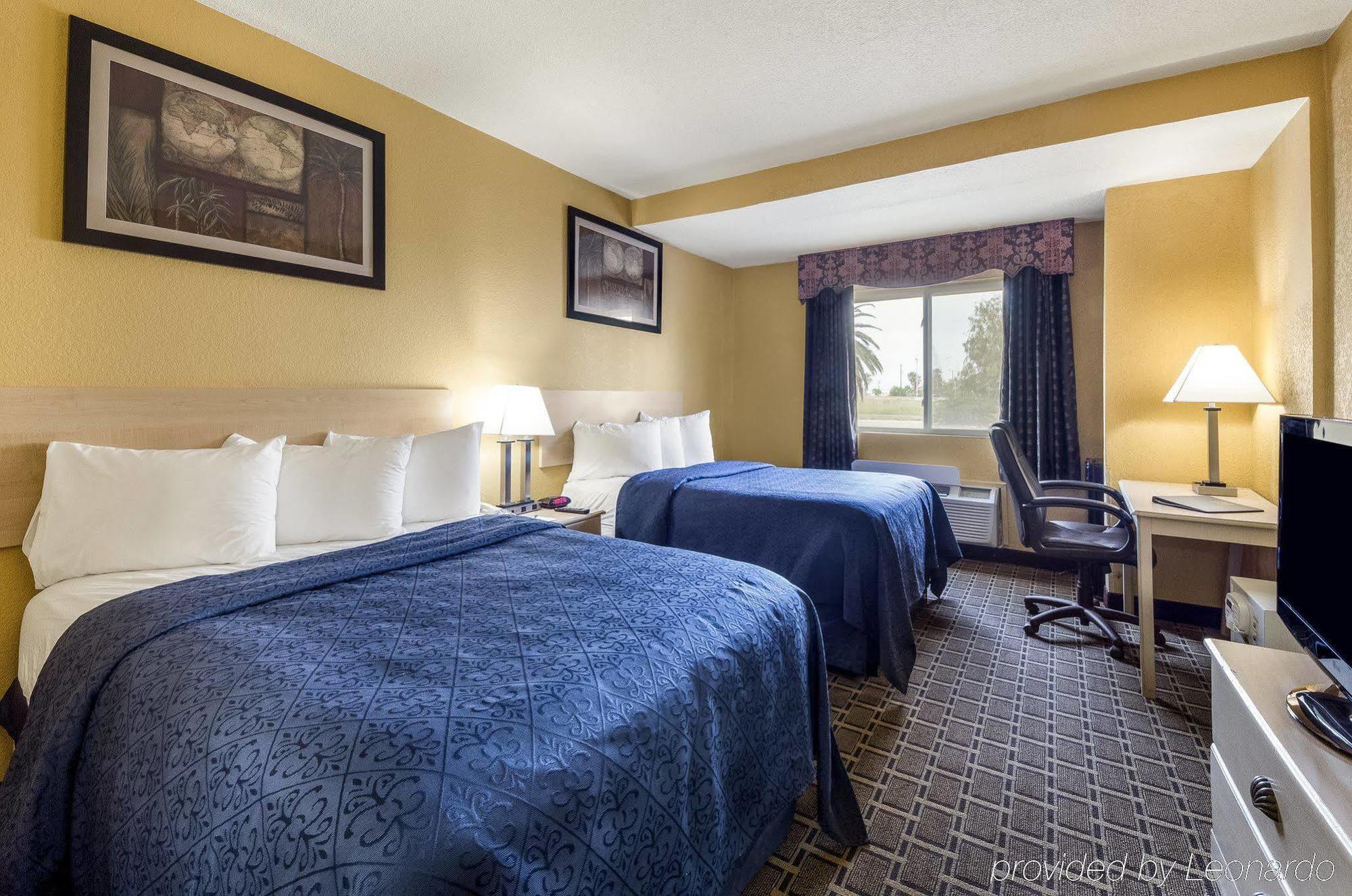 Quality Inn & Suites On The Beach Corpus Christi Bagian luar foto