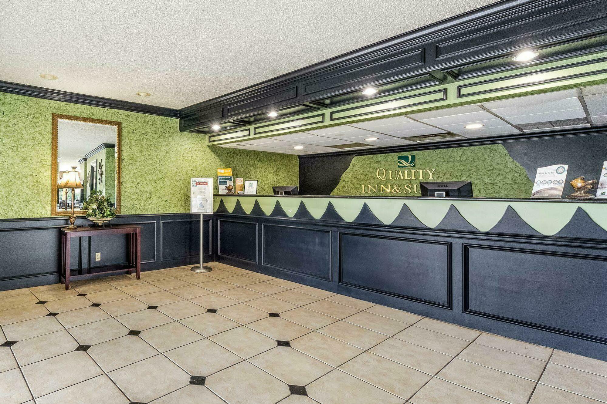 Quality Inn & Suites On The Beach Corpus Christi Bagian luar foto