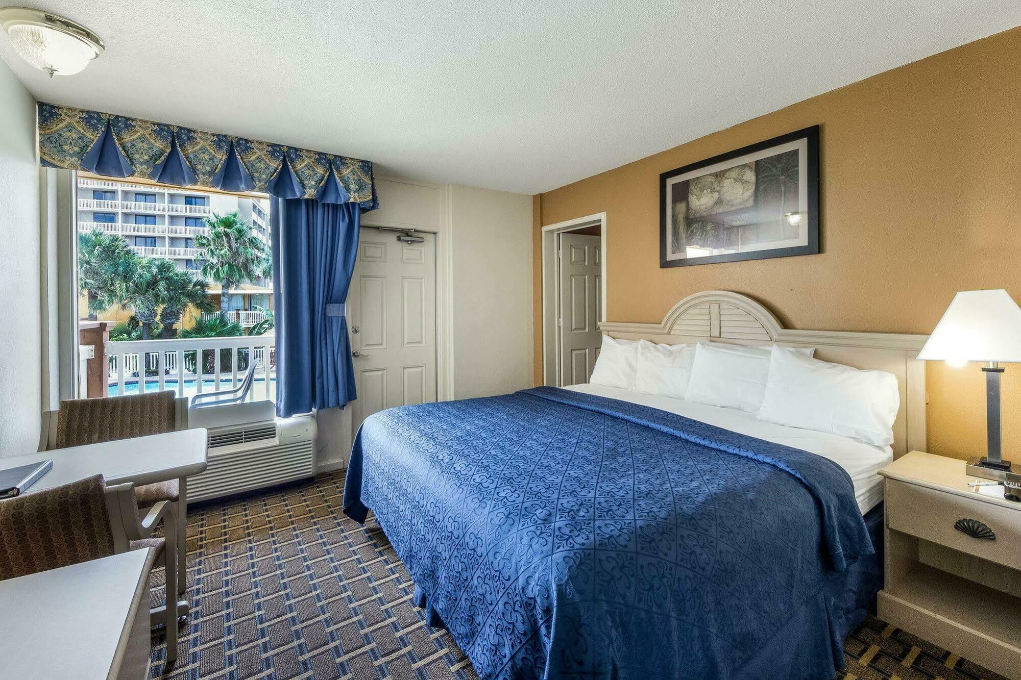 Quality Inn & Suites On The Beach Corpus Christi Bagian luar foto