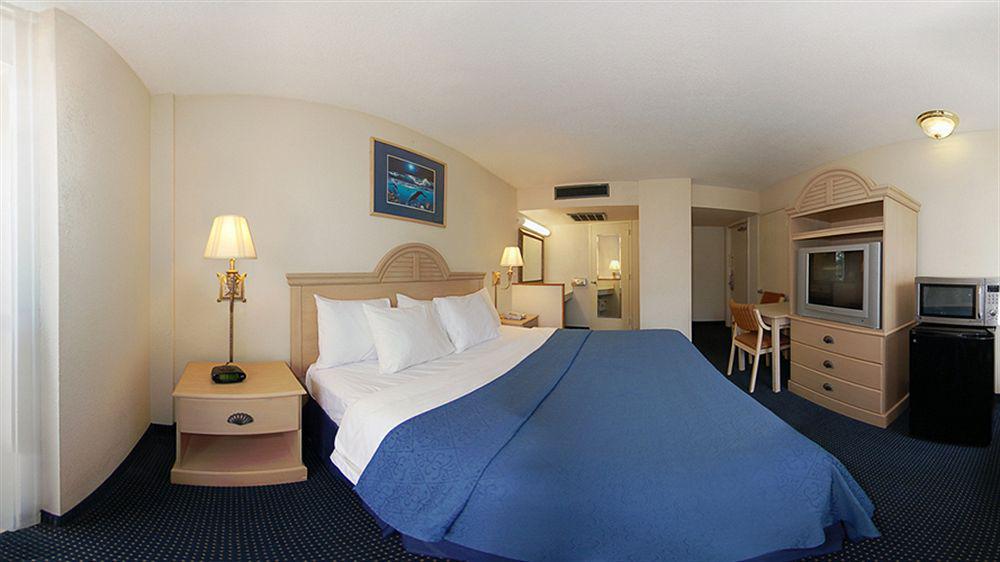 Quality Inn & Suites On The Beach Corpus Christi Bagian luar foto